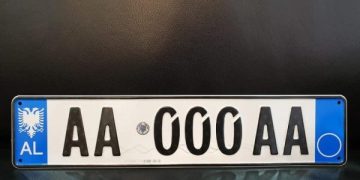 Tjeter Skandal Si Ai i Pagave! Del Database Per Targat e Automjeteve.